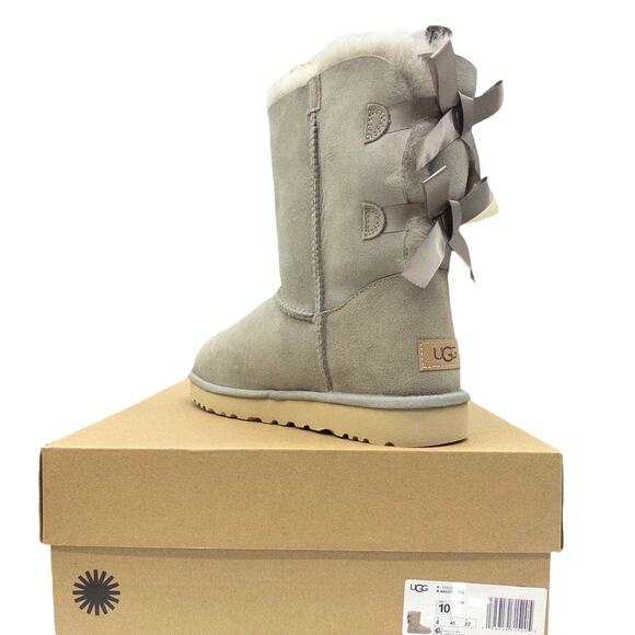 UGG Shoes - Authentic Ugg  Bailey Bow II Boots Women's 10  New Light Goat Grey